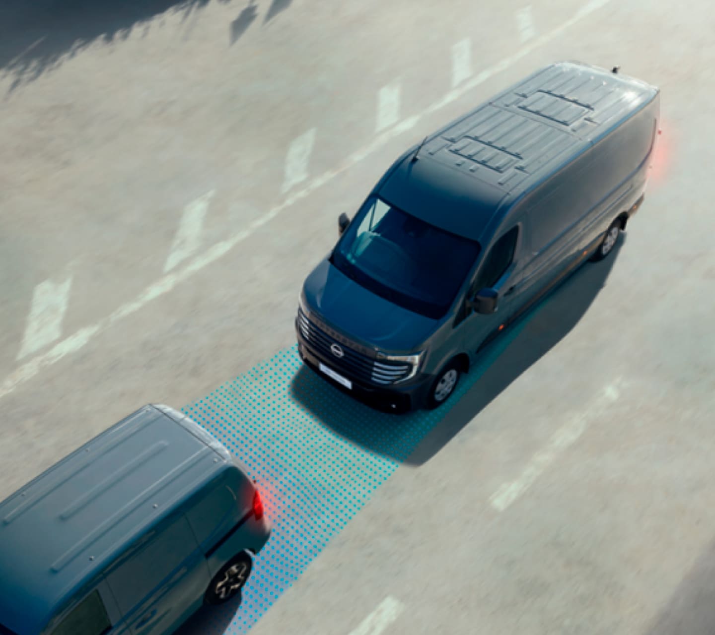 Nissan Interstar Design